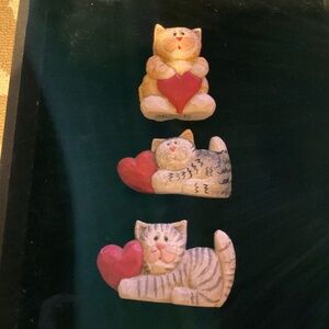VTG Midwest of Canon Falls Resin Kitty Cats With Red Hearts ❤️  3 Total